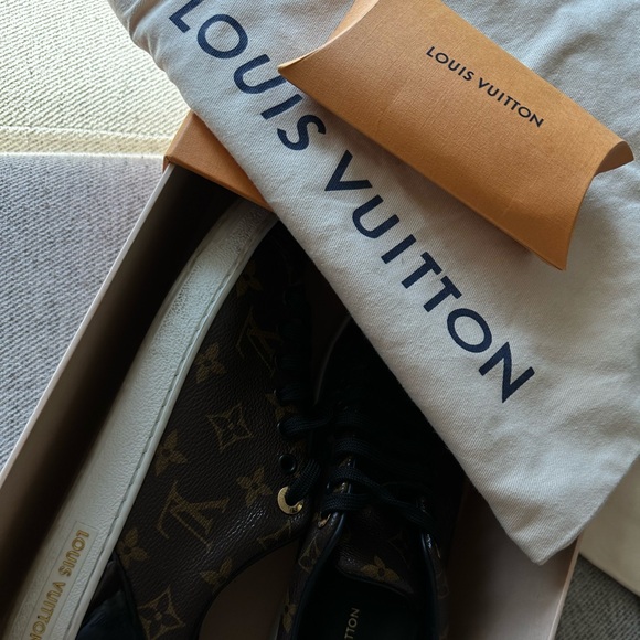 Louis Vuitton Monogram Canvas Patent Leather Front Row Sneakers - Size 38 - Picture 12 of 12